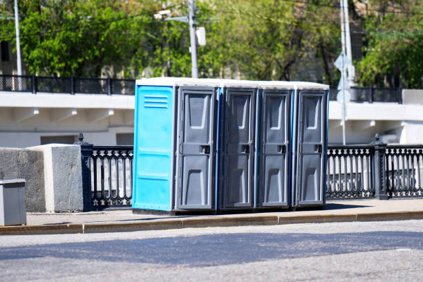 Best Portable restroom trailer rental  in Northville, MI